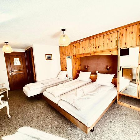Hotel Old Jnn Klosters Exterior photo